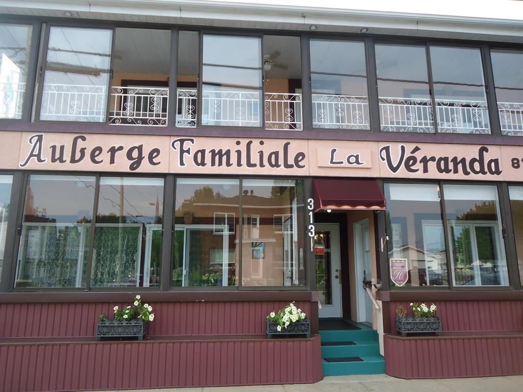 Auberge Familiale La Veranda Trois-Rivieres Exterior photo
