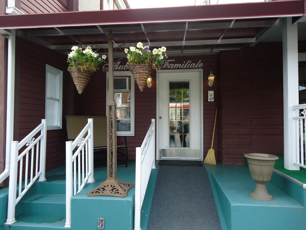 Auberge Familiale La Veranda Trois-Rivieres Exterior photo